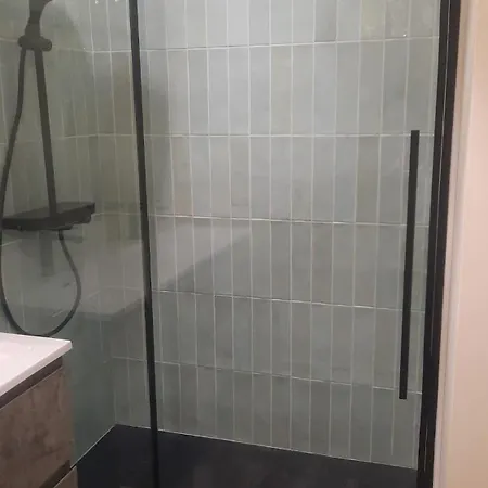 Appart Cosy 70 M2 2 Chambres Tout Confort 4 Personnes Lägenhet